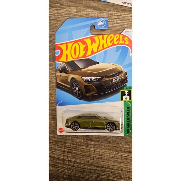 Hot Wheels HW Green Speed Audi RS E-Tron GT -- ITEM #3245 - Picture 1 of 2